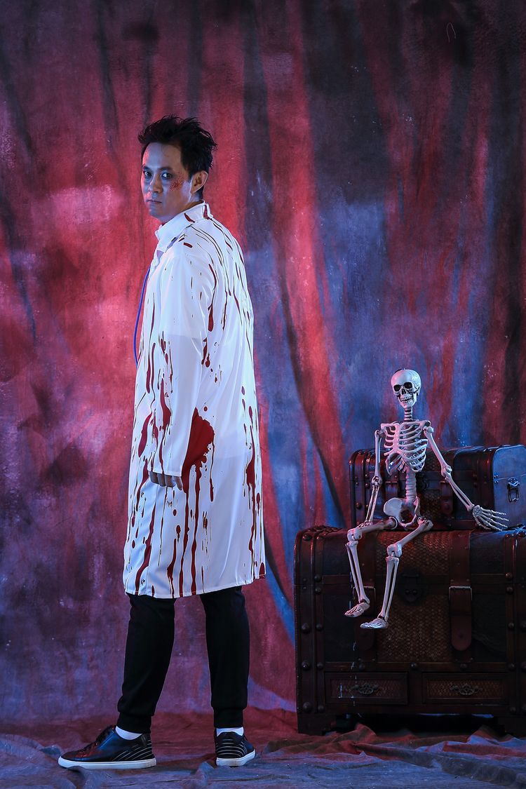 Halloween costume Halloween horror bloody nurse costume zombie adult female doctor's overall couple