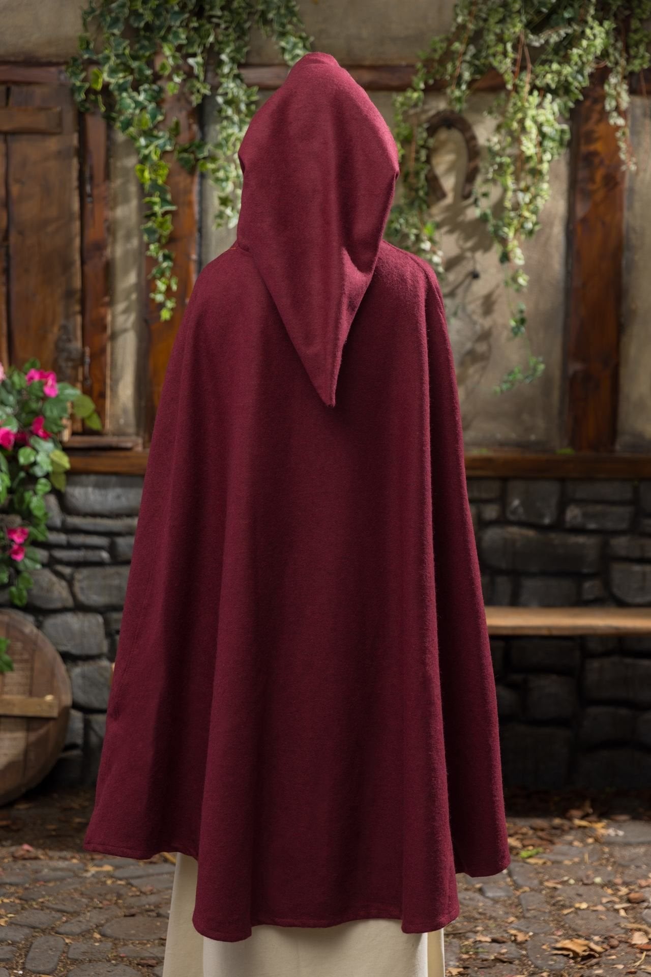 Cape Aric Red