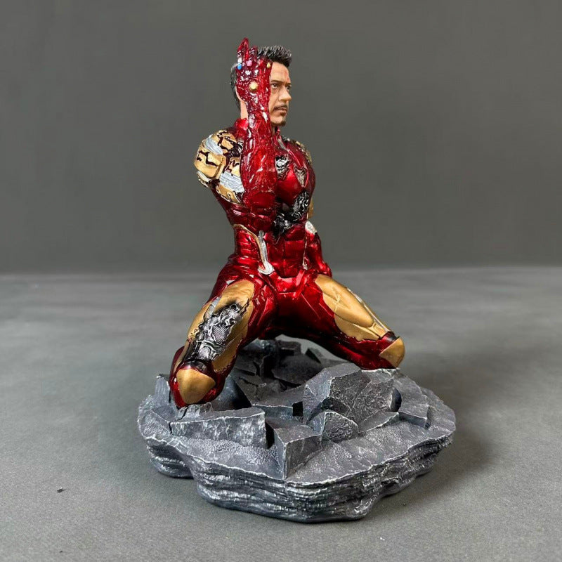 Avengers high quality GK hand-made iron man MK85 battle damage kneeling posture ring finger statue gk garage kits ornaments statue