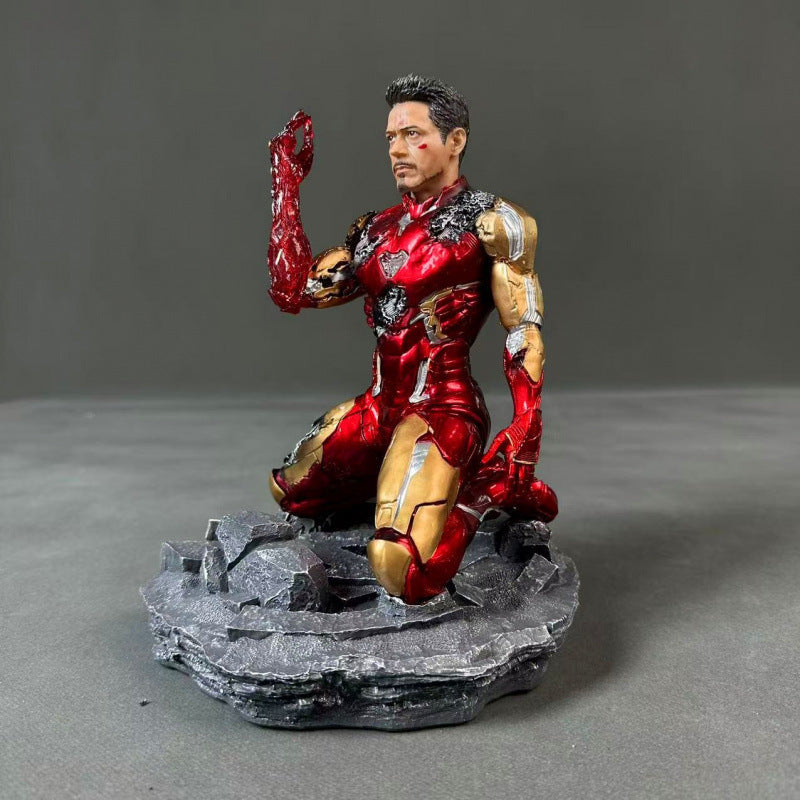 Avengers high quality GK hand-made iron man MK85 battle damage kneeling posture ring finger statue gk garage kits ornaments statue
