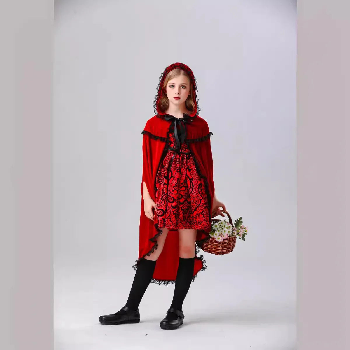 Gothic Halloween cloak cloak Little Red Riding Hood costume medieval performance costume role play June 1 performance costume