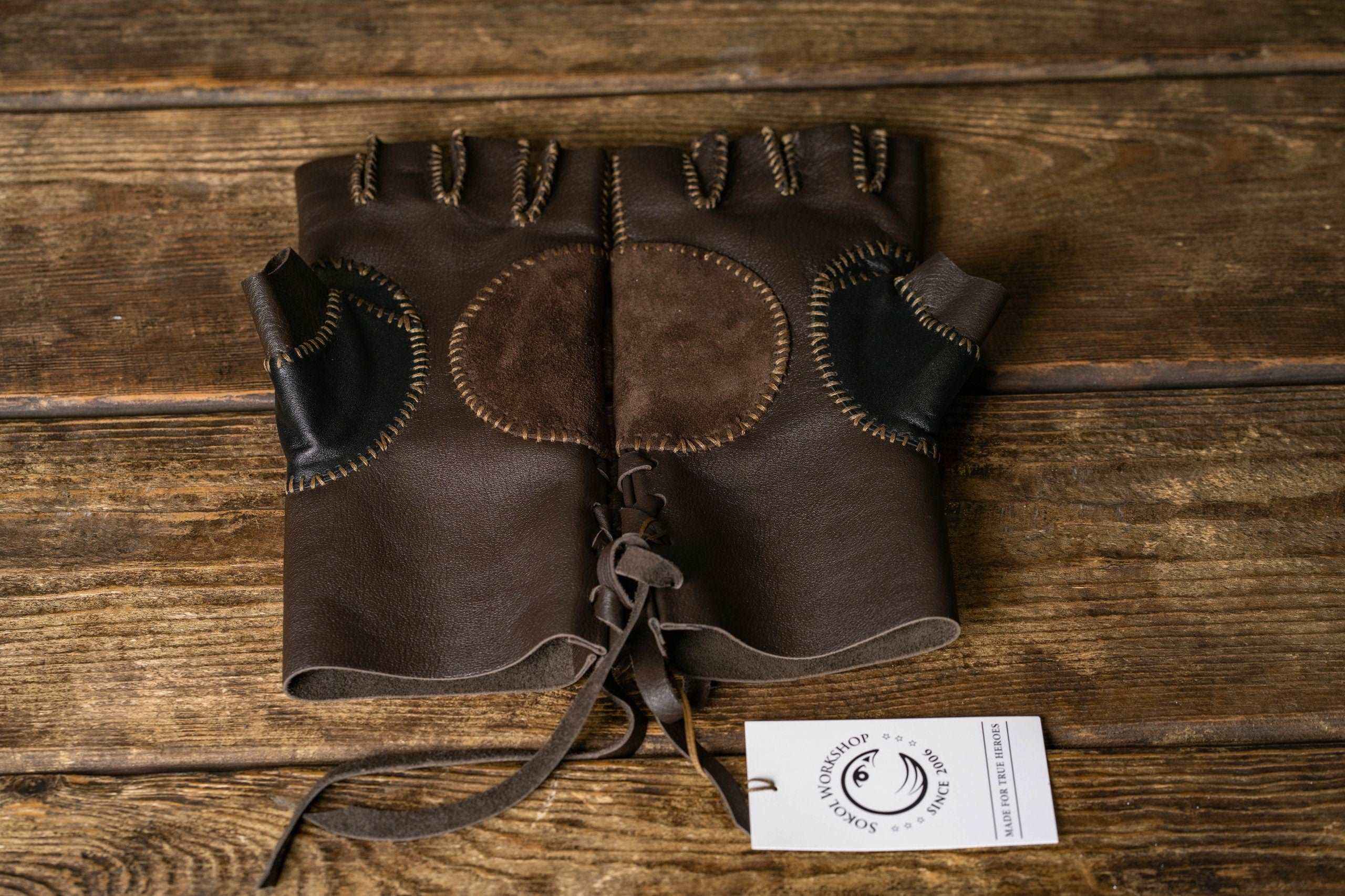 Aragorn strider leather gloves